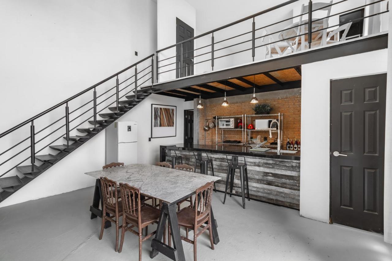 Apartment Loft Panoramico: Estilo Industrial Cerca De Santa Fe