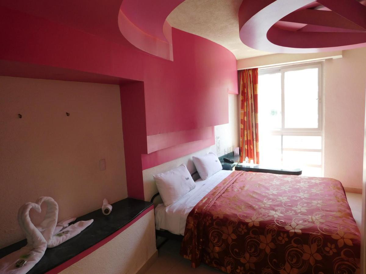 Hotel Extasis Mexico City