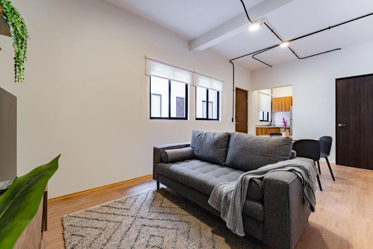 Mariano Escobedo By Vh Apartment *
