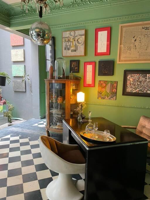 Porfirian House In Roma Norte Holiday home Mexico City