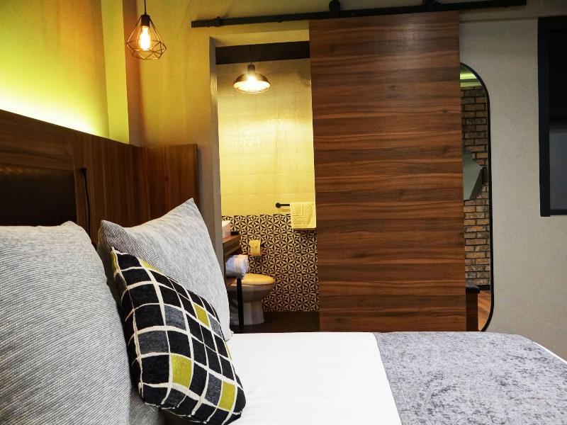 Hotel Boutique Cadillac 5*