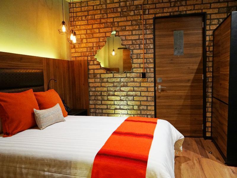 Hotel Boutique Cadillac 5*