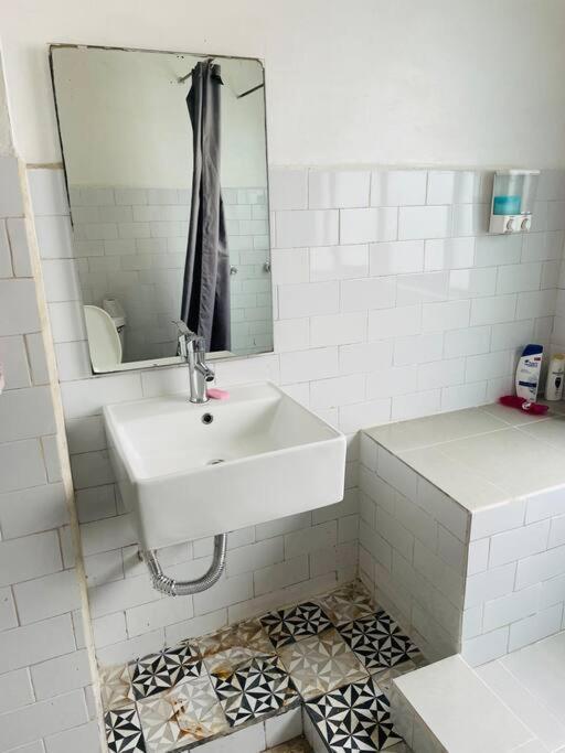 A6 Cuarto Condesa Amsterdam Homestay