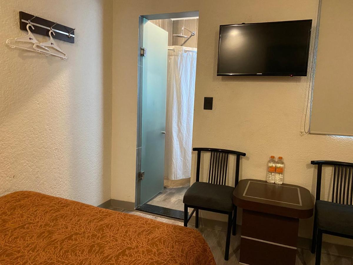 Miramar Hotel *