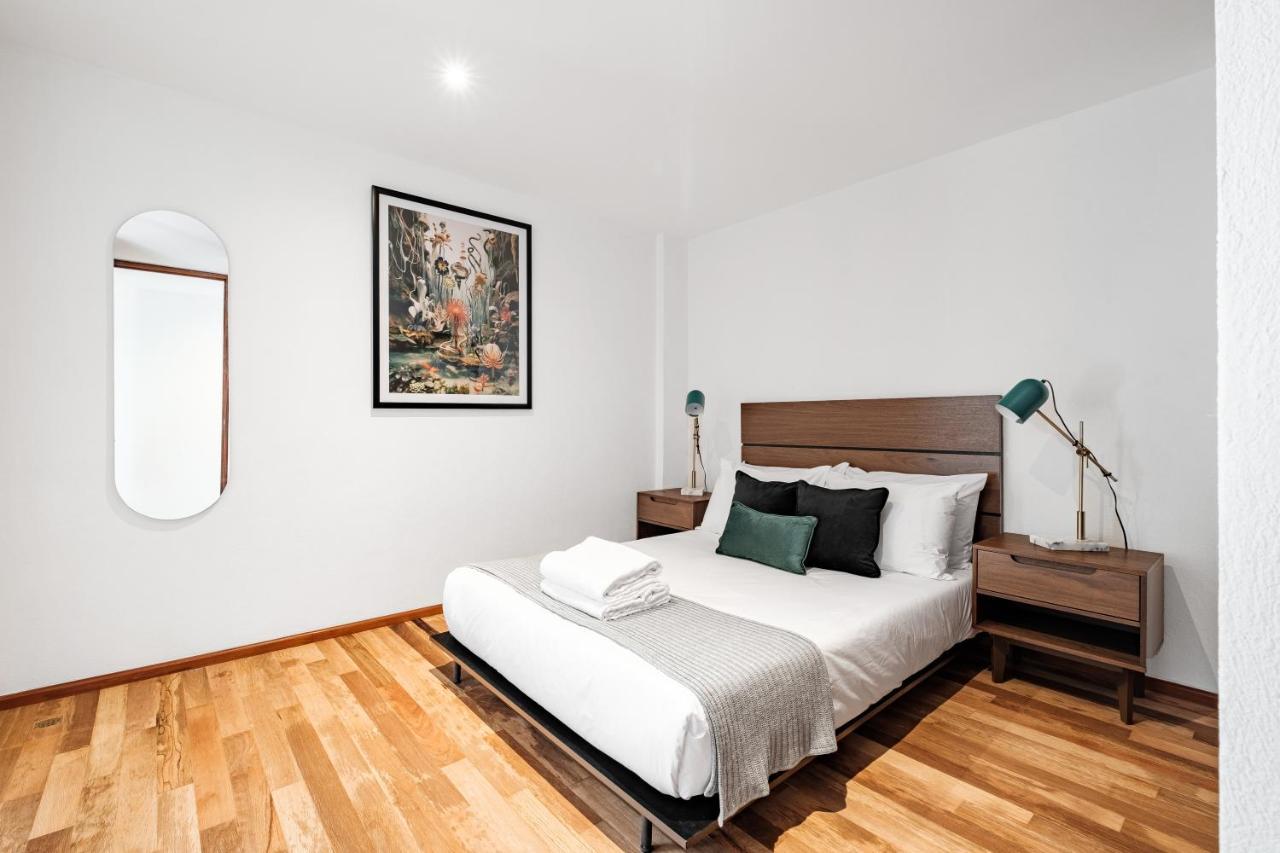 New La Condesa By Viato *