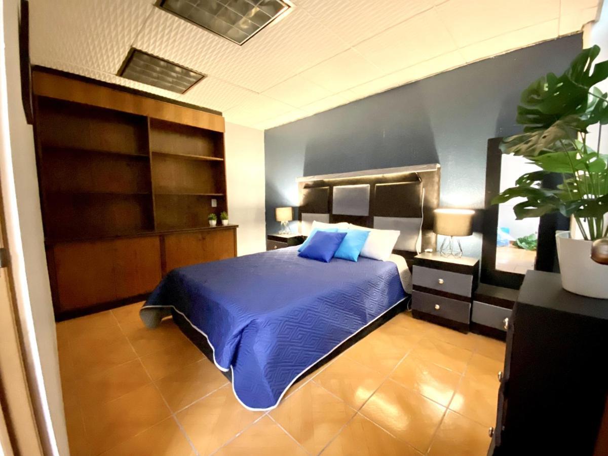 Roomies Cibeles Hostel