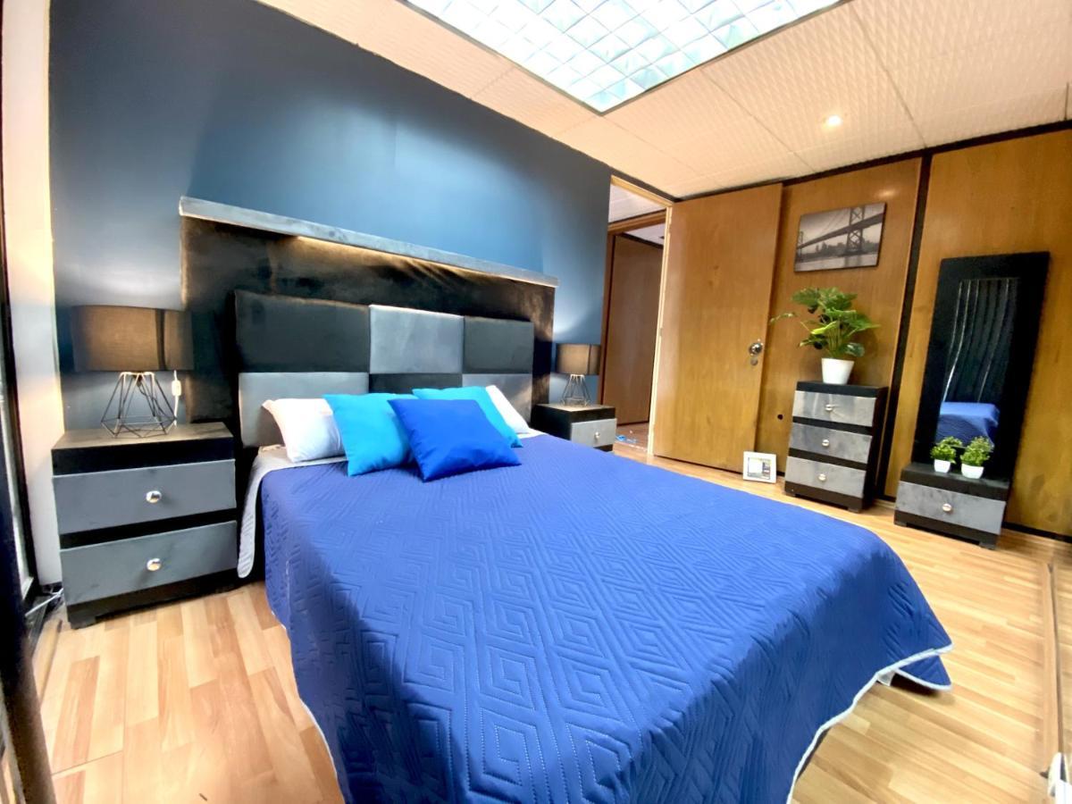Roomies Cibeles Hostel *