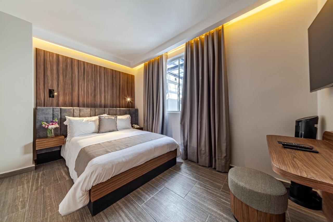 Hotel Casa Nou