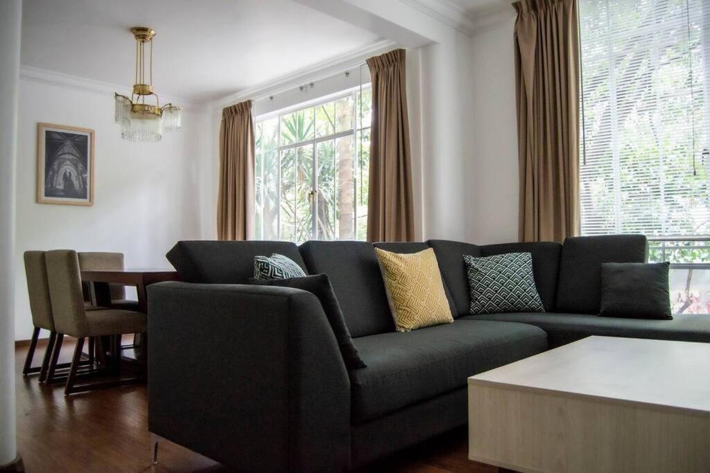 Condesa Campeche 3 Charm 2br 1ba With Expansive Living Space * Mexico City