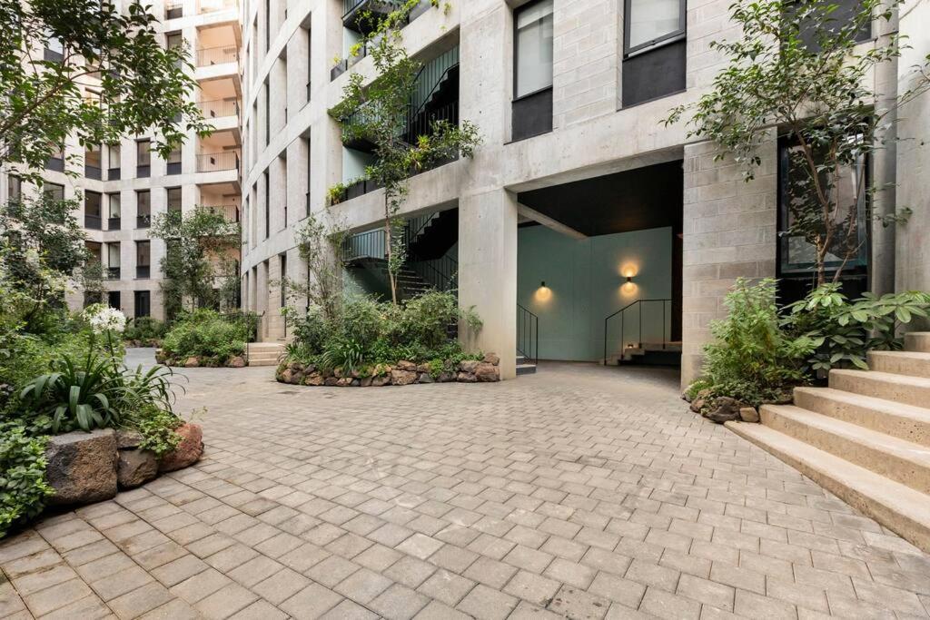 A Hip Modern Gem In El Centro! Apartment Mexico City