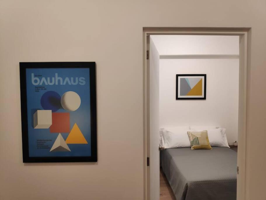 Apartment Comfy, Intimate With A Haunting Terrace Mexico City