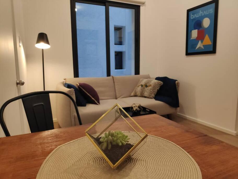 Apartment Comfy, Intimate With A Haunting Terrace