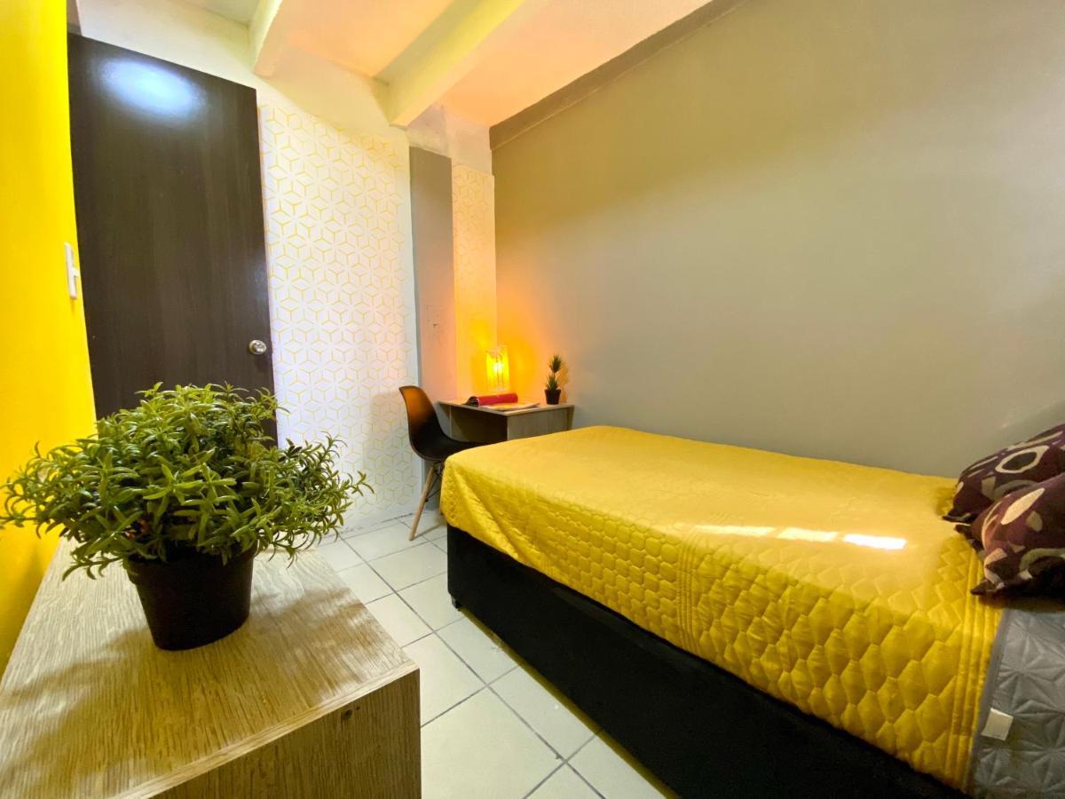 Roomies - Santa Maria La Ribera Guest house