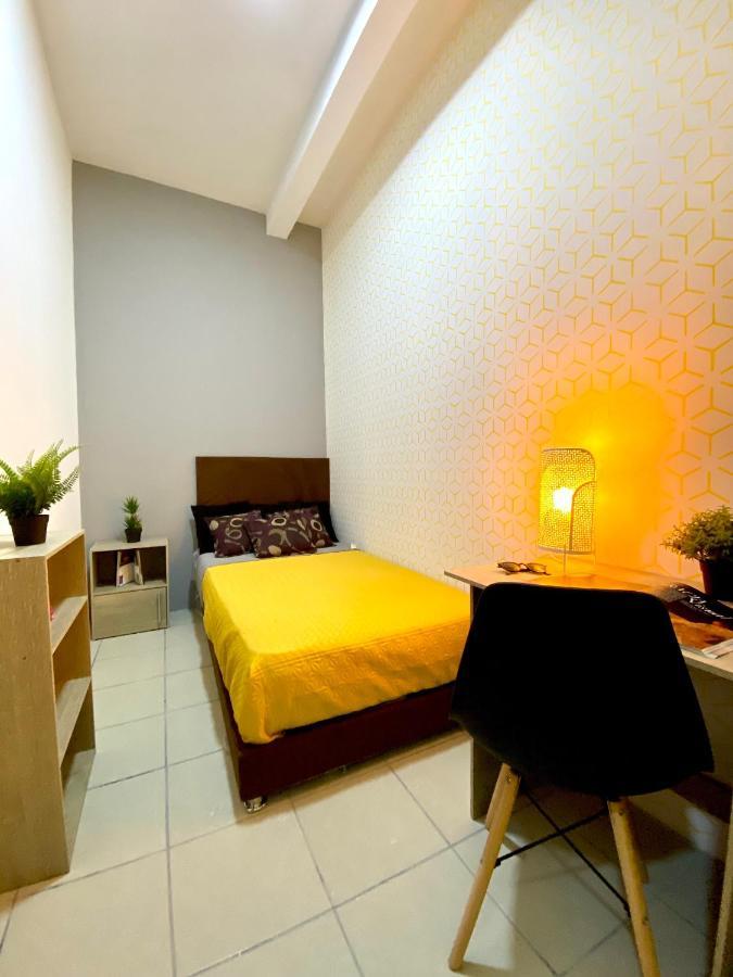 Guest house Roomies - Santa Maria La Ribera *