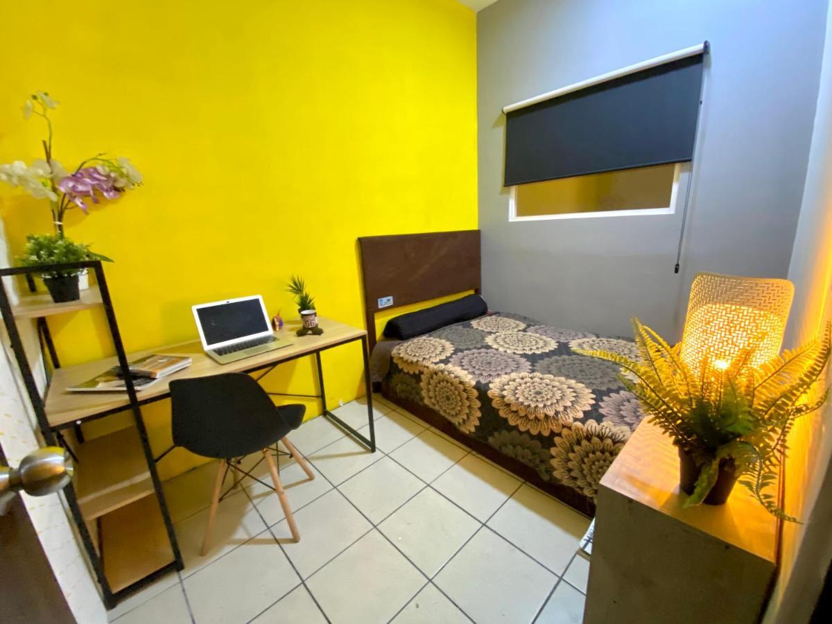 Guest house Roomies - Santa Maria La Ribera *