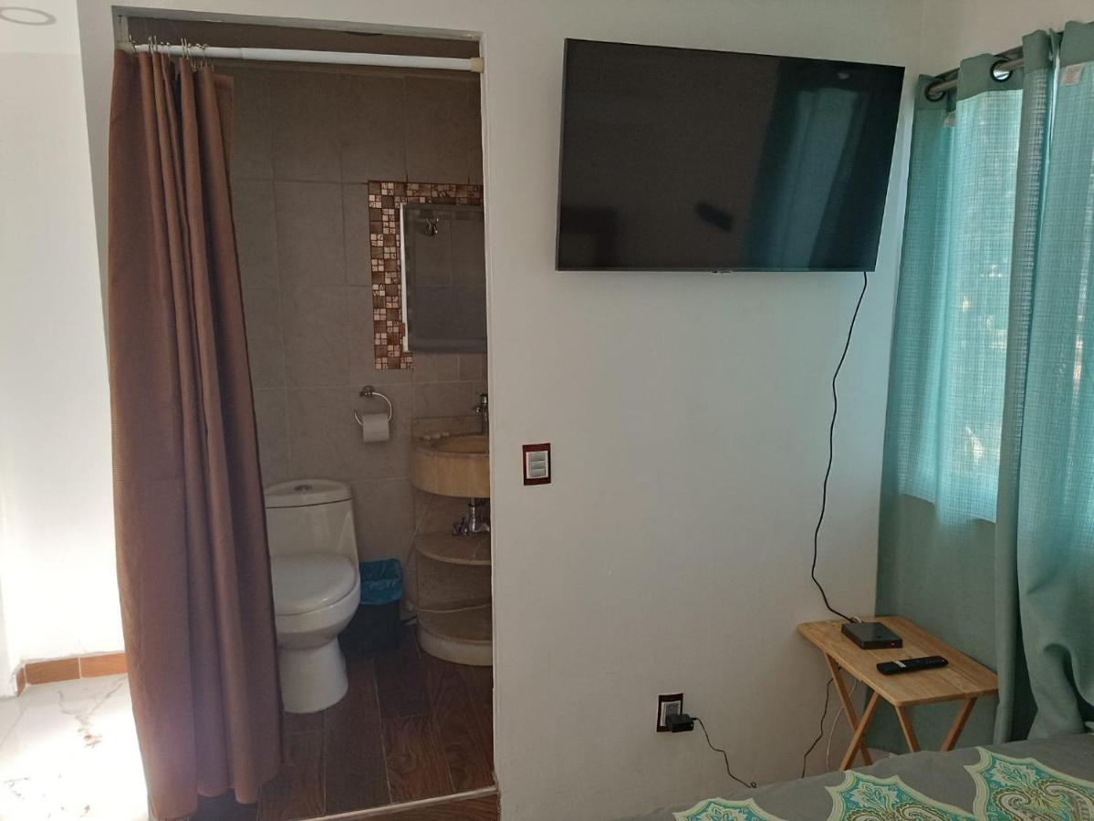 Guest house Amueblada Independiente Mexico City