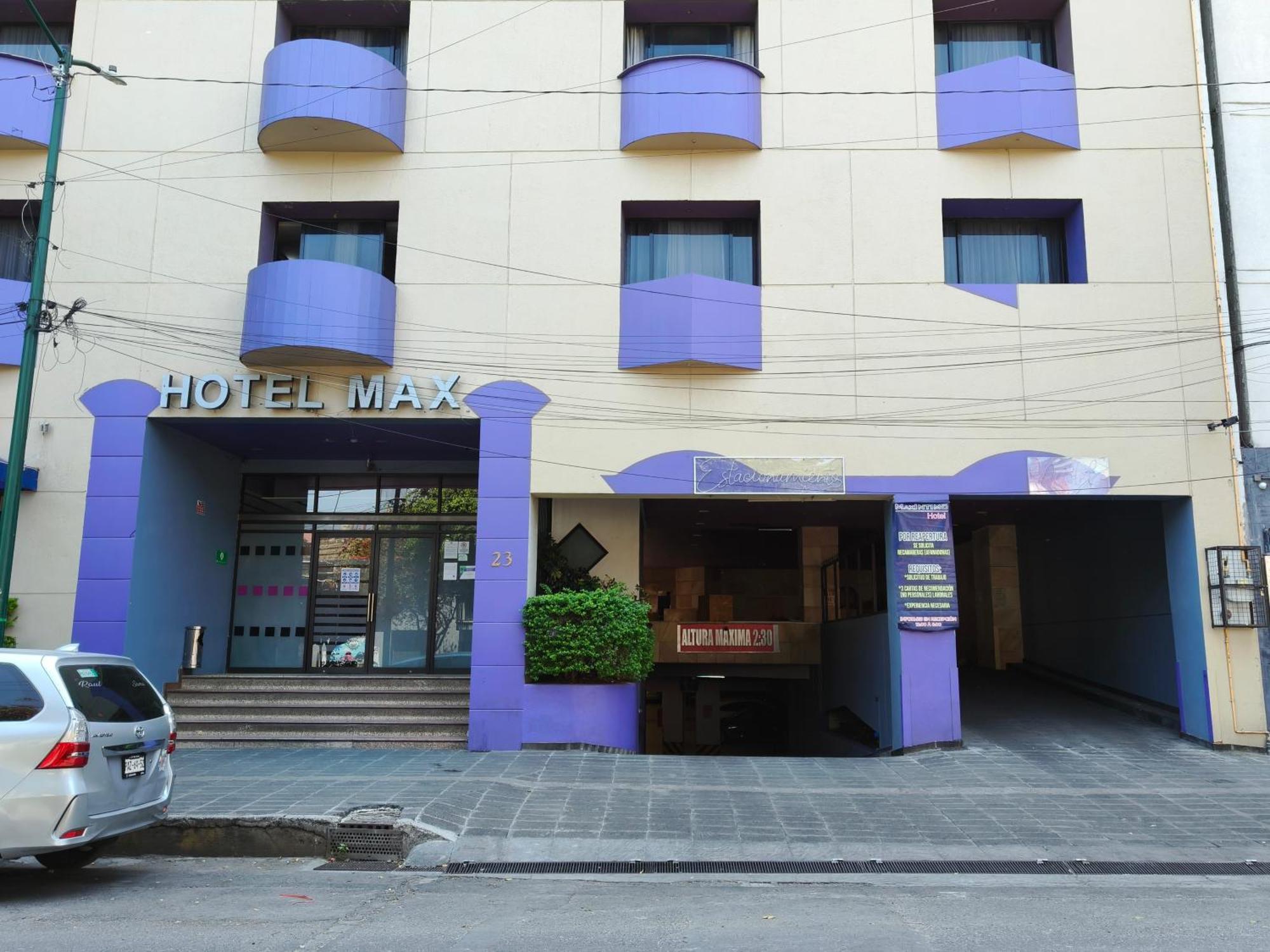 Hotel Max 3*