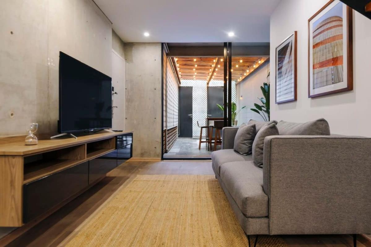 Modern 2br In Condesa Apartment