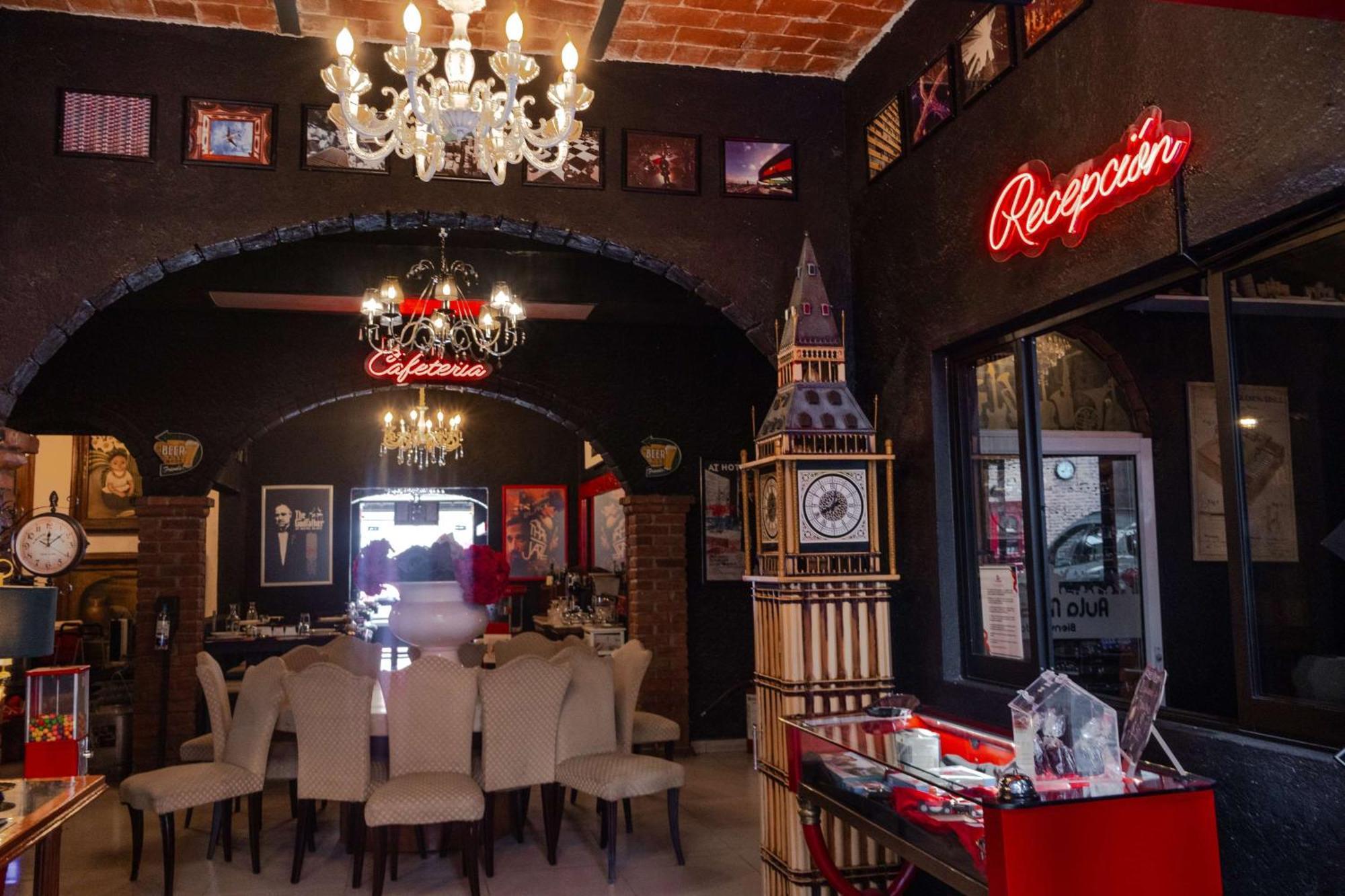 Hotel Black Boutique 4*