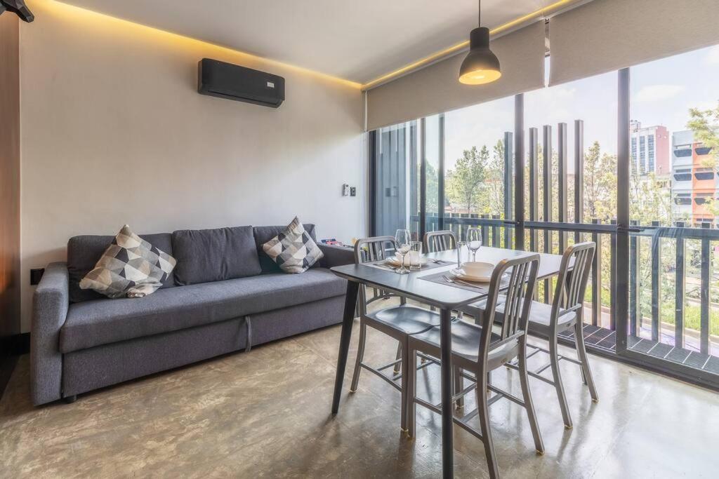 Holiday home L203 New 1bdrm 1bath Ac Rooftop