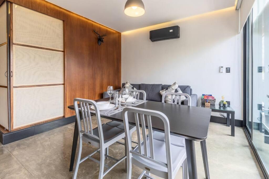 Holiday home L203 New 1bdrm 1bath Ac Rooftop