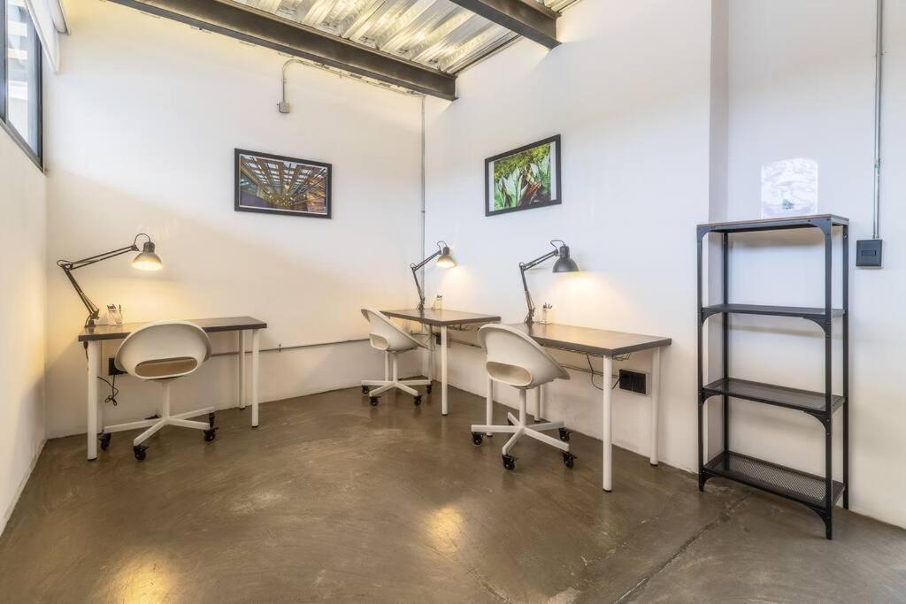 Apartment L104 New 2bdrm 1bath Fits 6 Ac Rooftop L104 New 2bdrm 1bath Fits 6 Ac Rooftop
