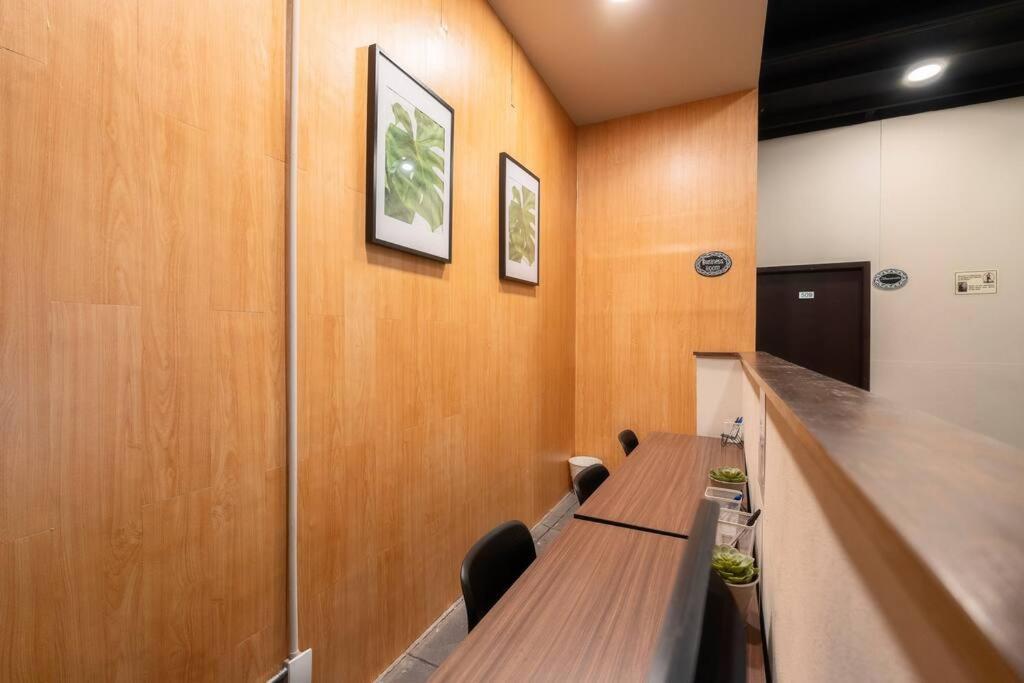 503 Walk The Center 1bdrm 1 Bath Ac Rooftop Apartment