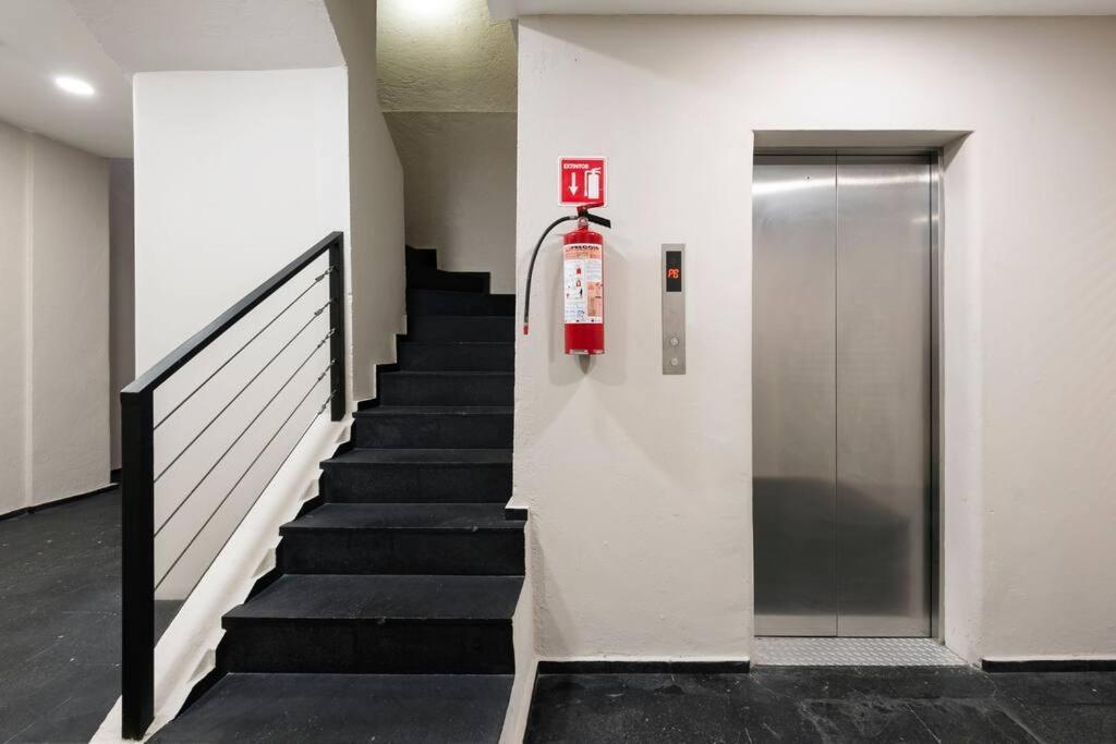 Apartment 503 Walk The Center 1bdrm 1 Bath Ac Rooftop