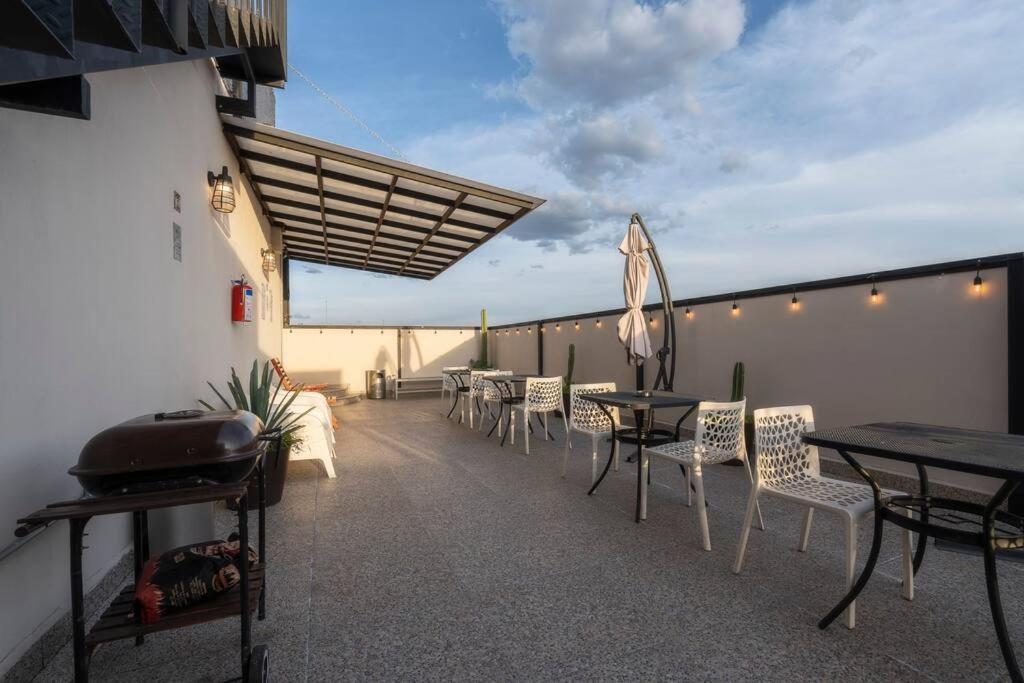 503 Walk The Center 1bdrm 1 Bath Ac Rooftop