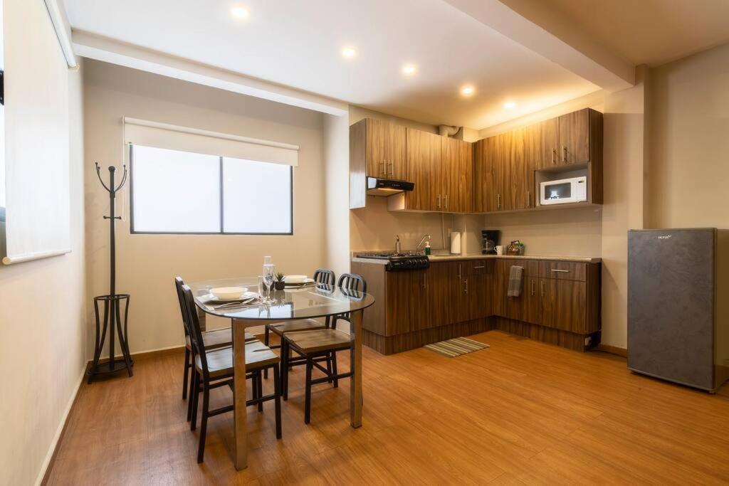 Apartment 503 Walk The Center 1bdrm 1 Bath Ac Rooftop *