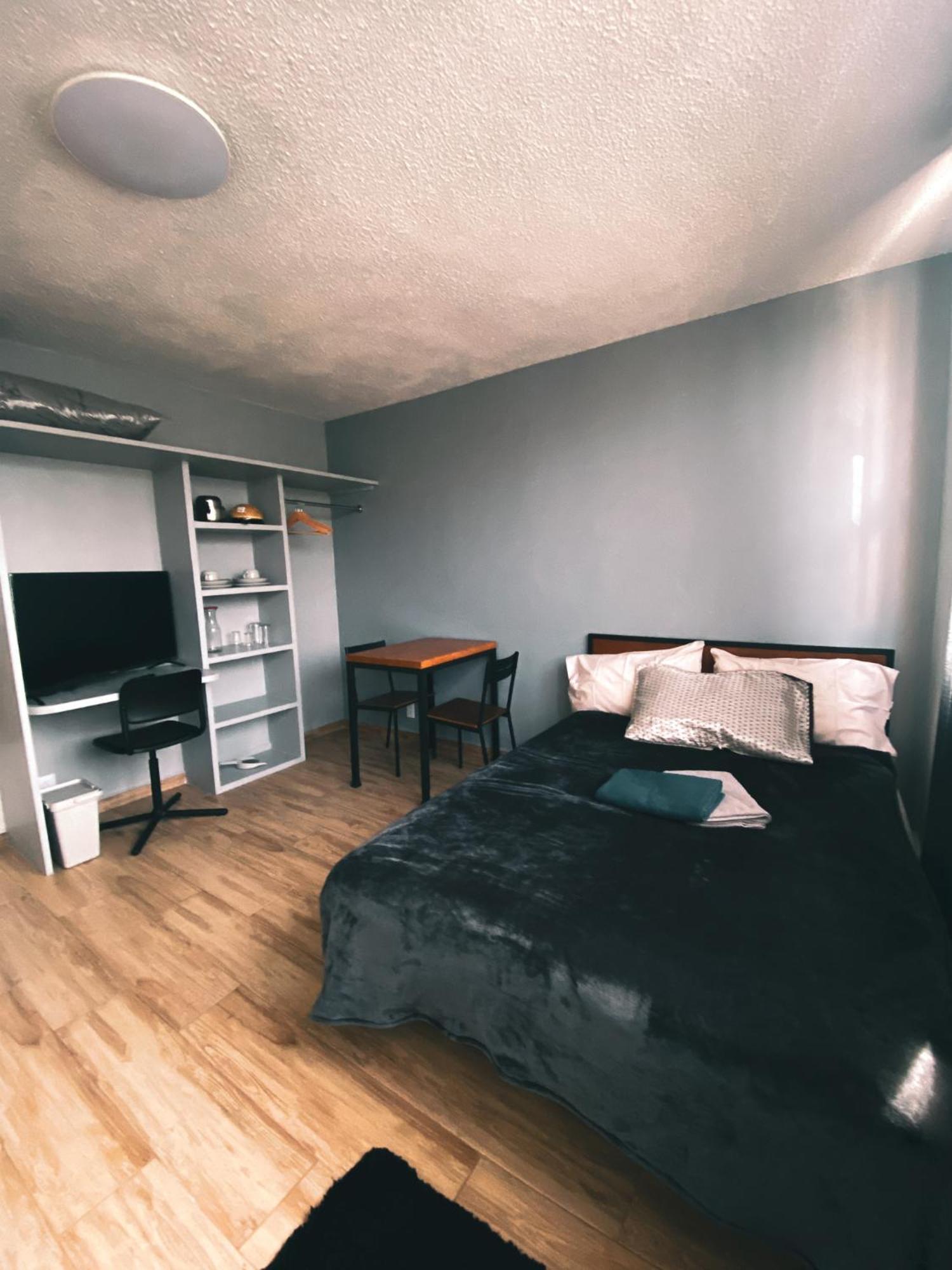 Apartment Urban Style Retreat, Rooftop Views, Cdmx 4 Mexico City