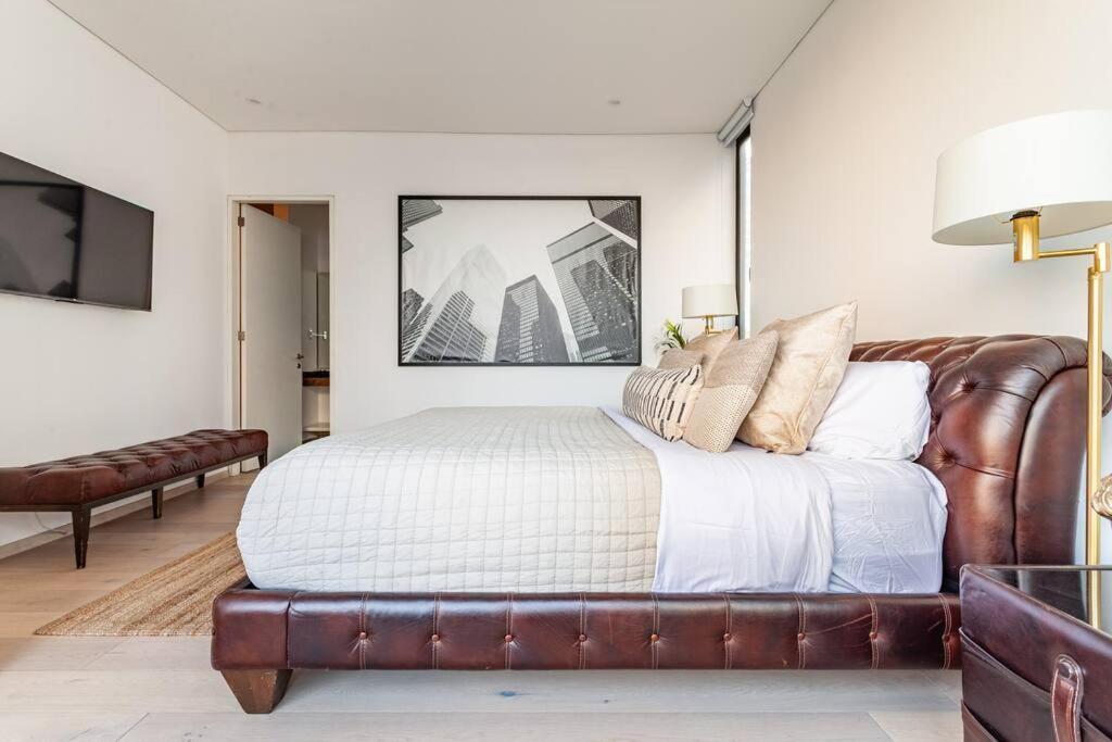 Penthouse, Terraza Privada Y Estacionamiento Apartment