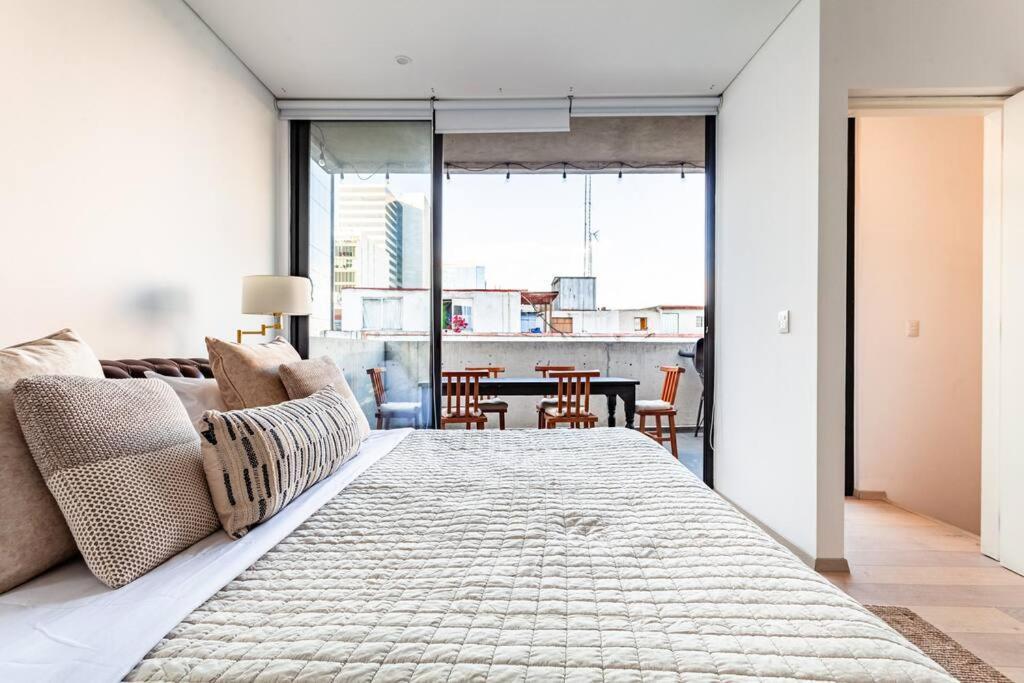 Penthouse, Terraza Privada Y Estacionamiento *