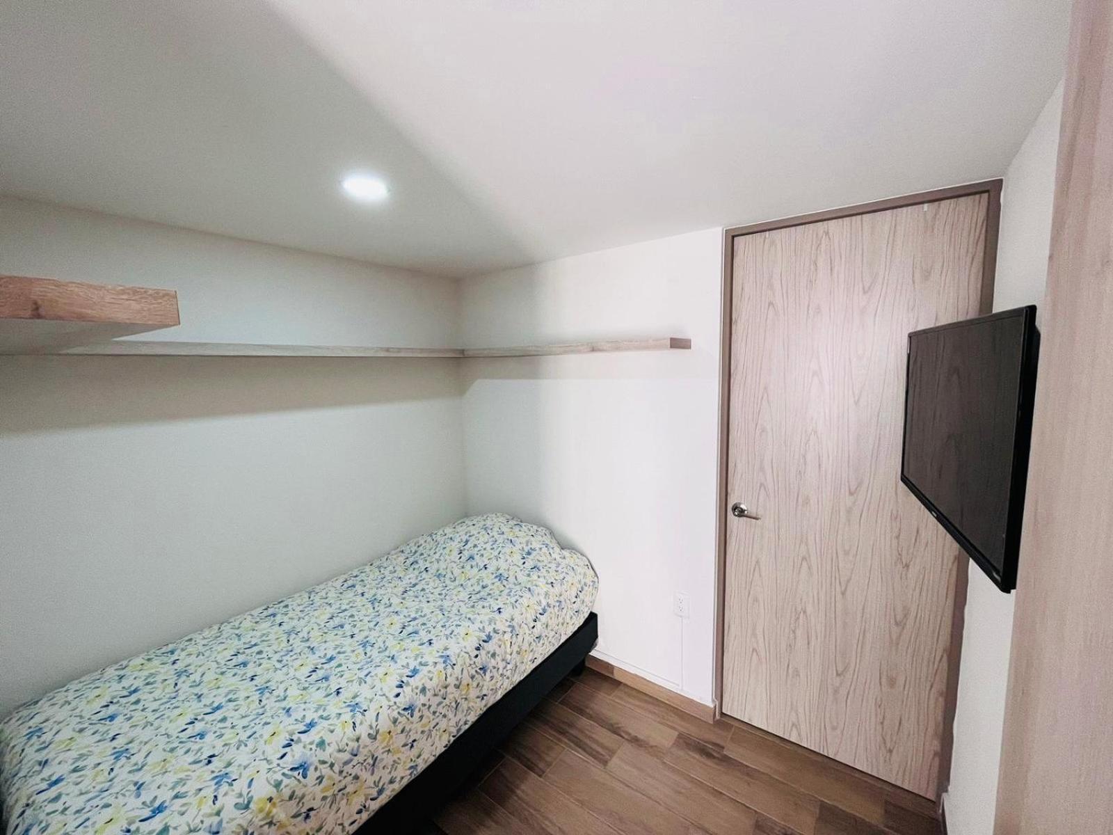Departamento Nuevo A 5 Cuadras De Roma Norte. En Vertiz 253 *