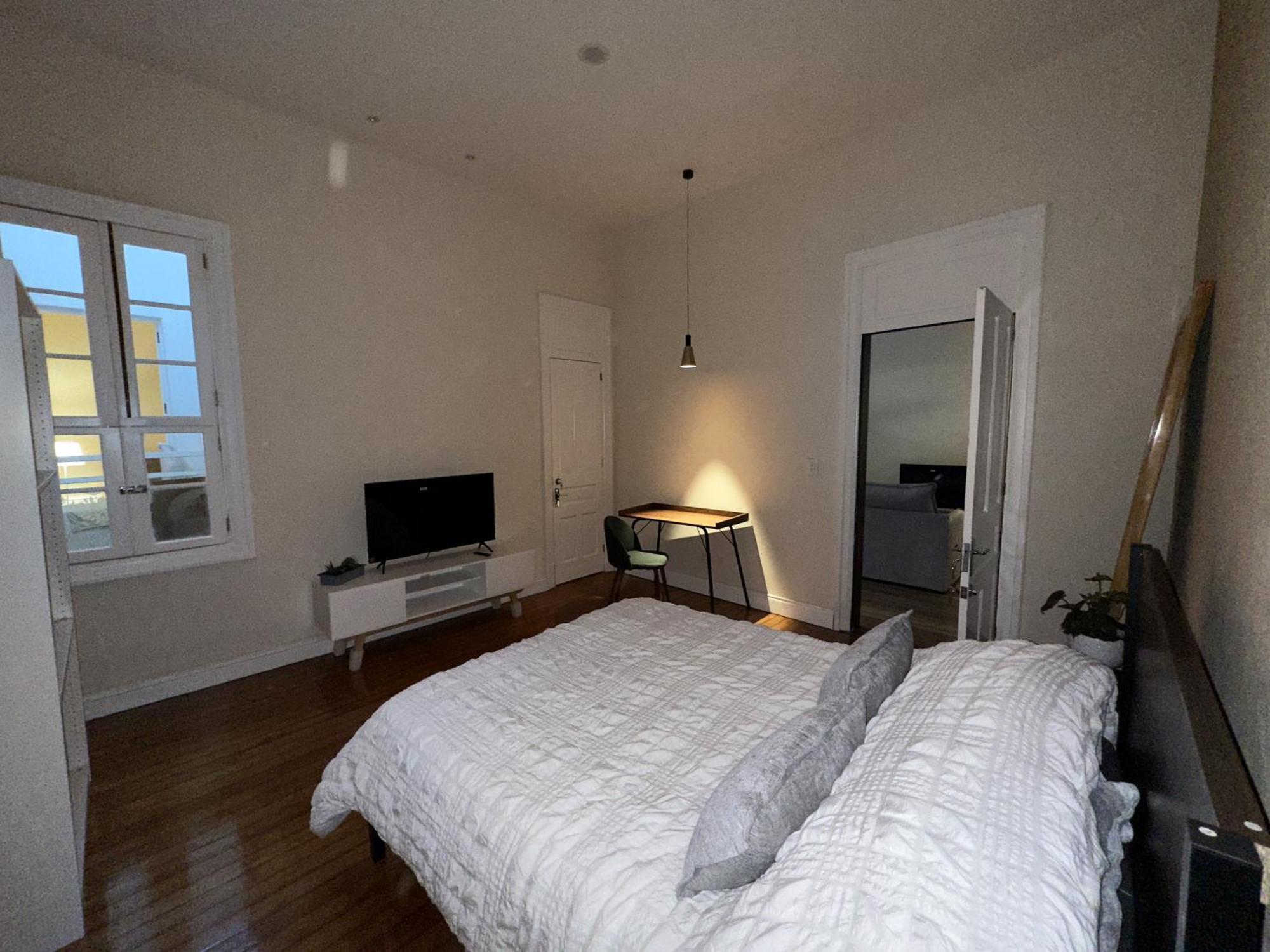 Manrique's Apartment