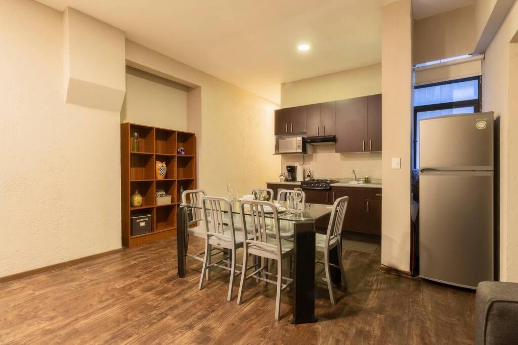 Apartment 204 Historic Center 2bdrm 2bath Ac Rooftop Mexico City