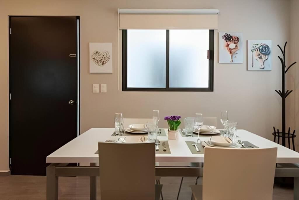 403 Walk To Zocalo 1bdrm 1bath Ac Rooftop Apartment *