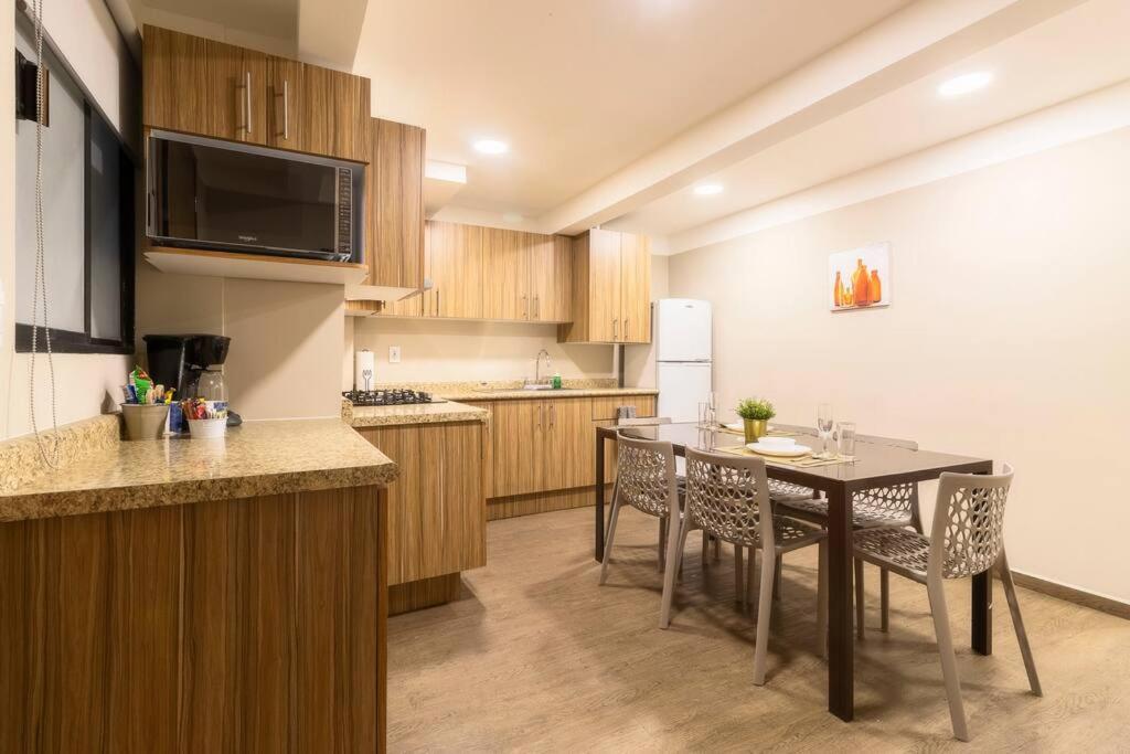102 Centro 2bdrm 2bath Ac Rooftop
