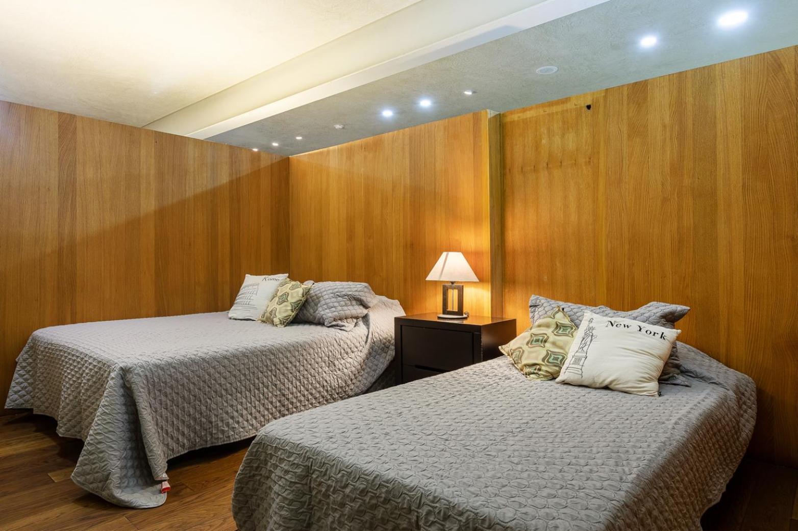 Huge Luxury In Reforma 27 Apartment
