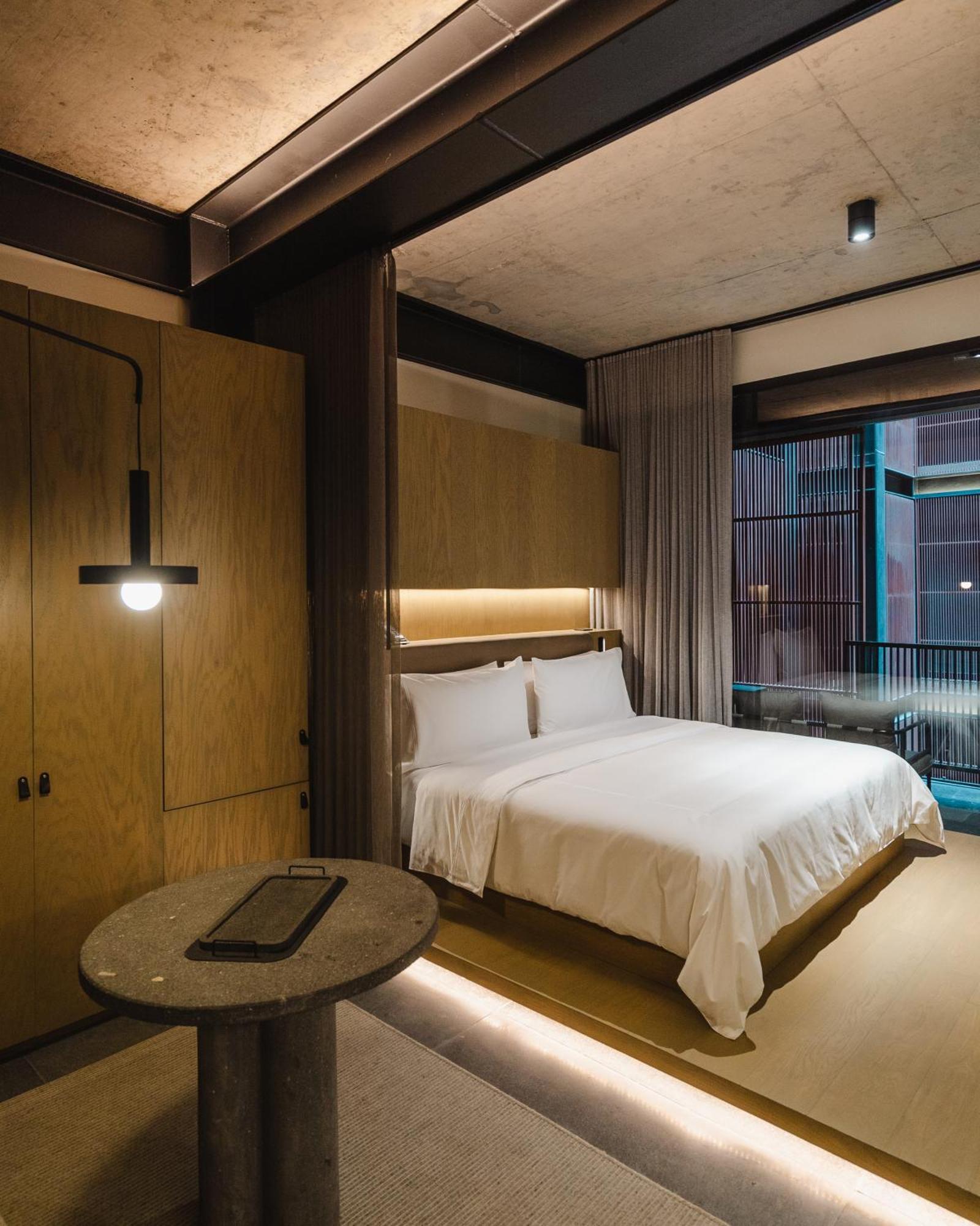 Volga 5* Mexico City
