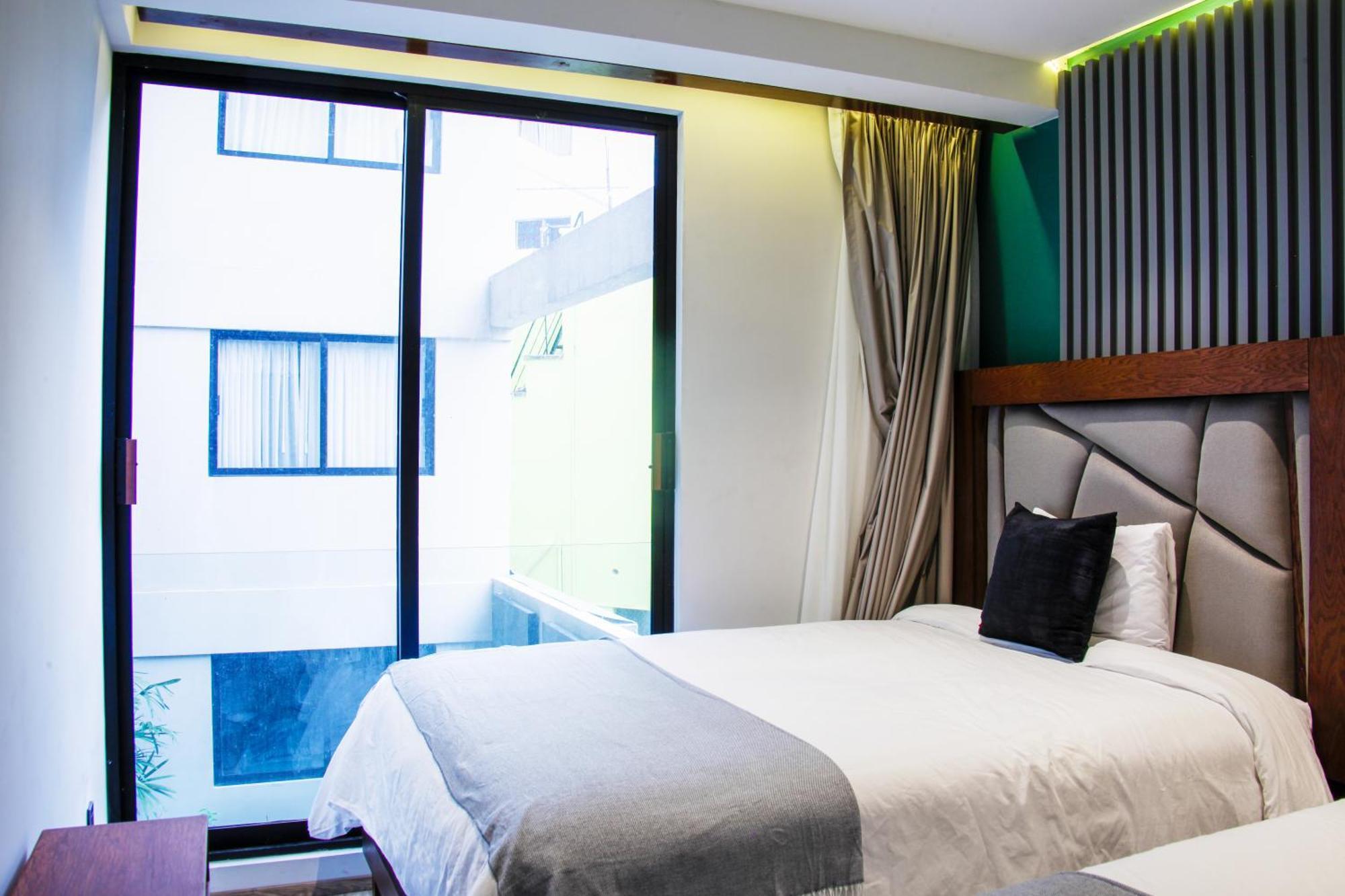 Nowness Aparthotel *
