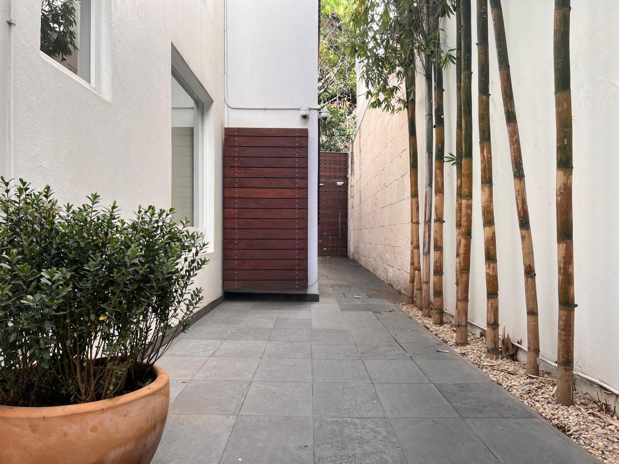 Apartment Condesa Amsterdam 104 Lovely 1bed 1 Bath On Amsterdam Av *
