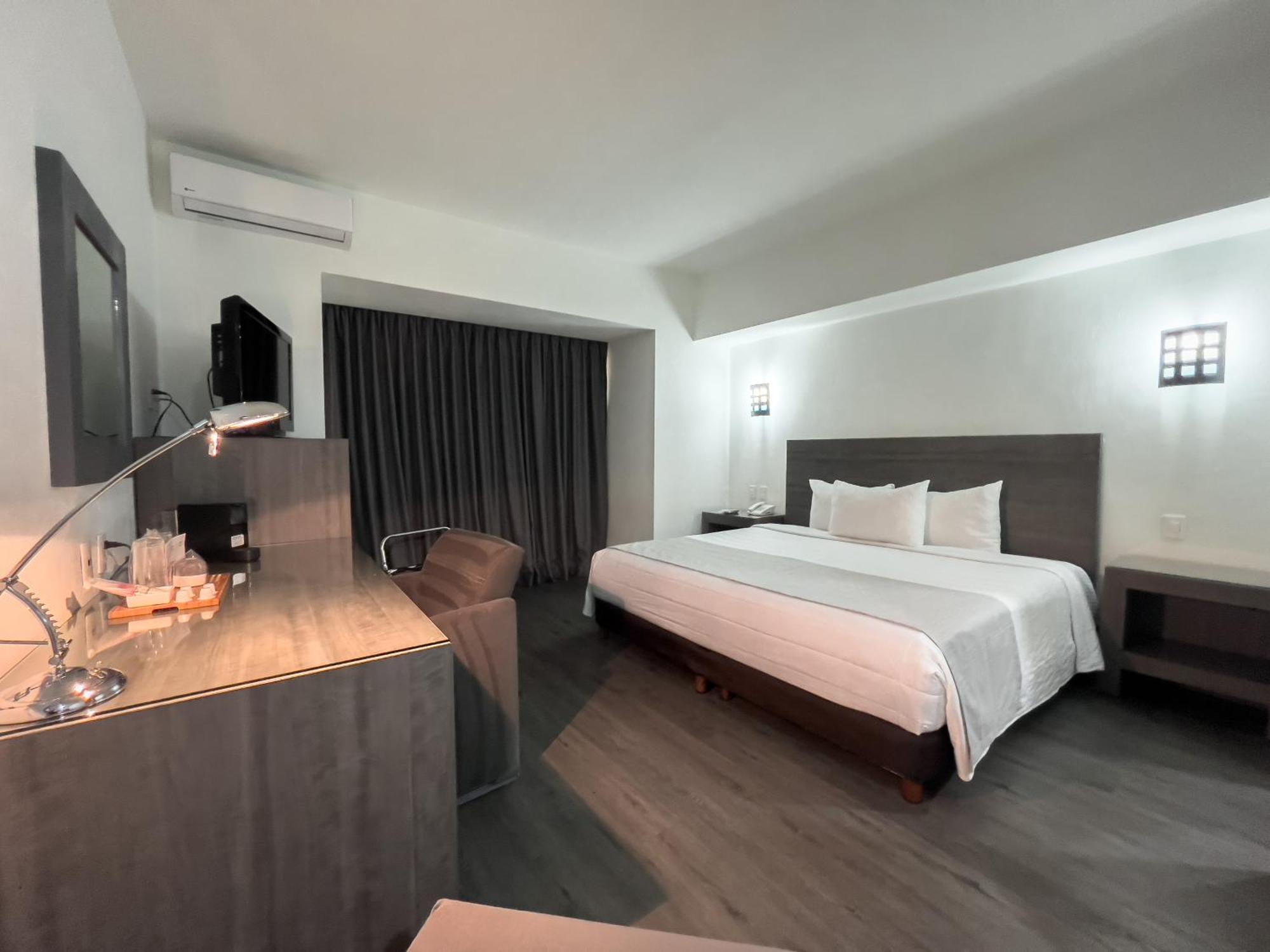 Hotel We Aeropuerto México DF