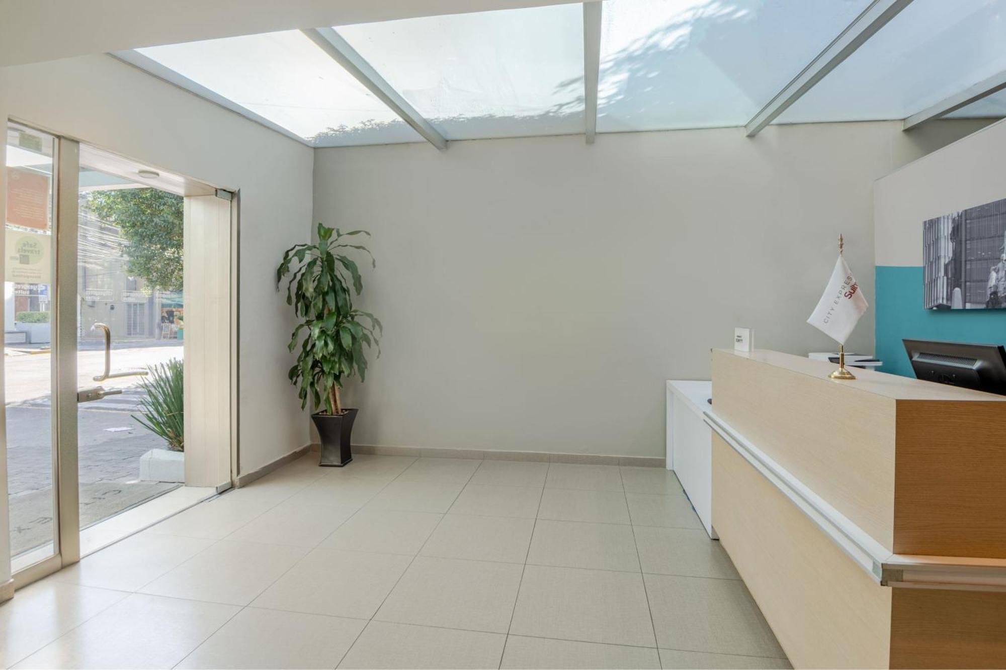 Apartahotel Express By Marriott Ciudad De Anzures 4*