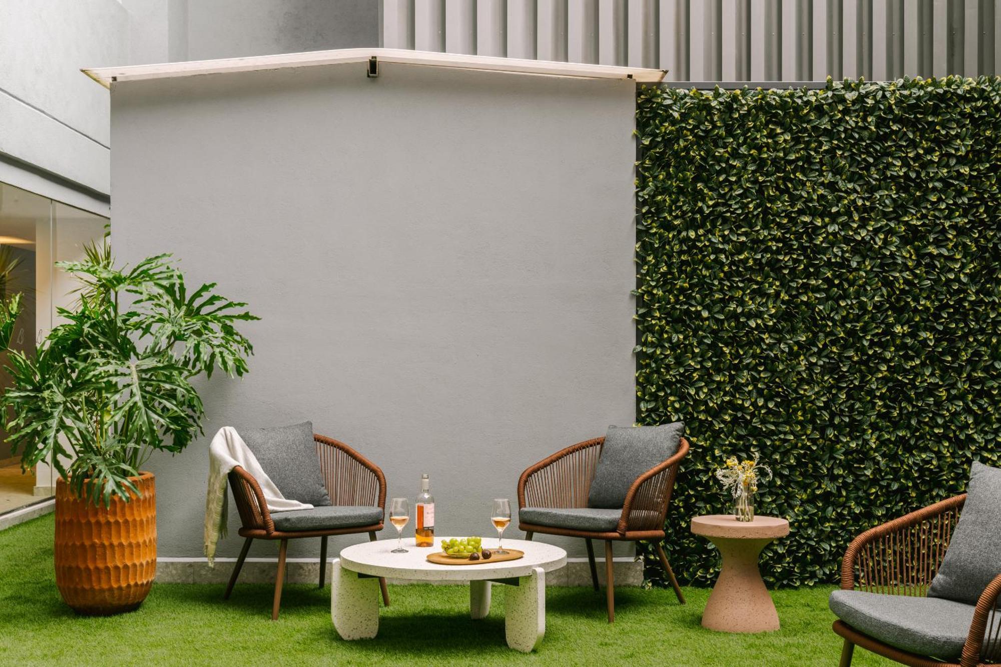 Sonder Cascada Aparthotel