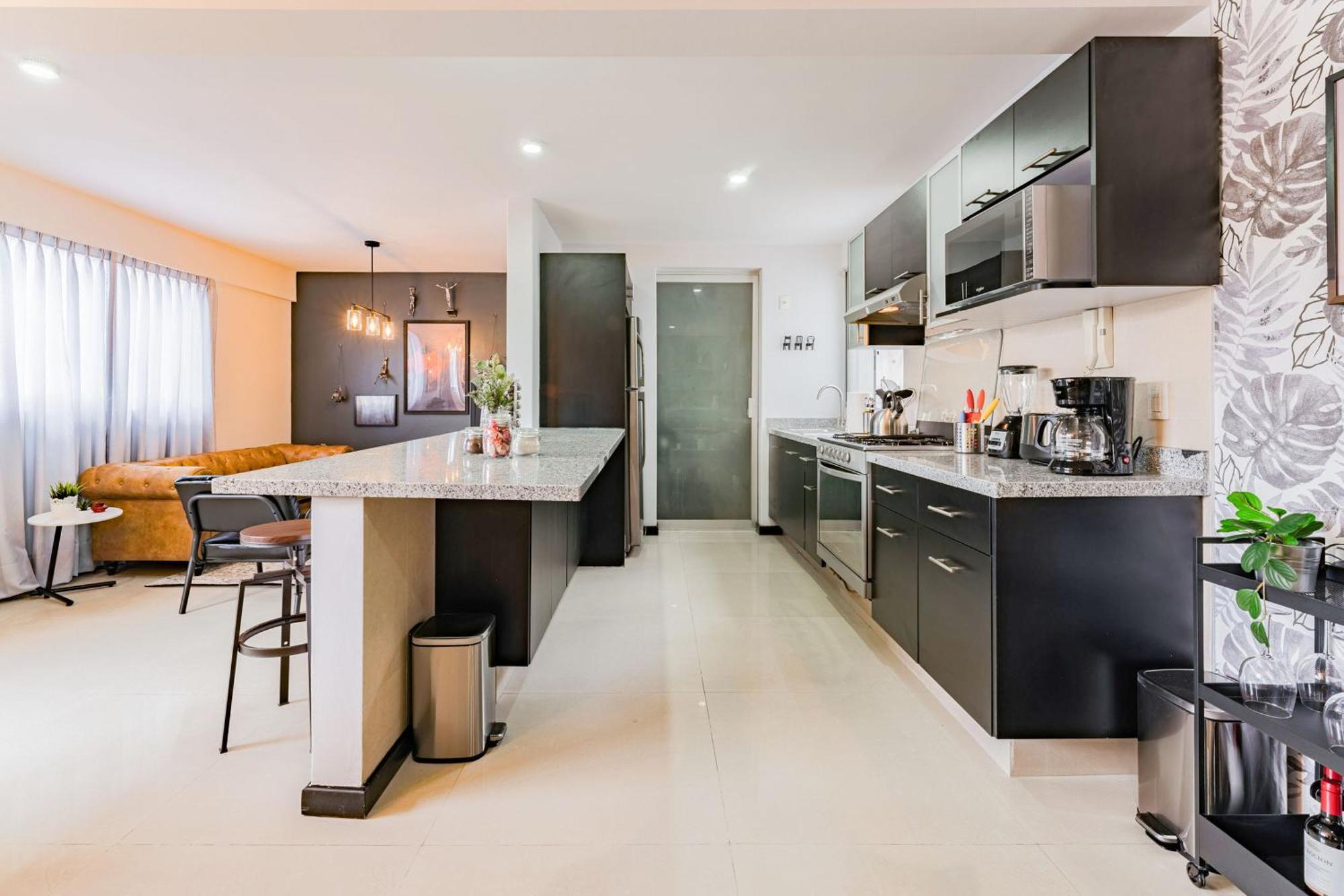 New Cheerful Family Friendly Roma Norte Apartment Mexico City