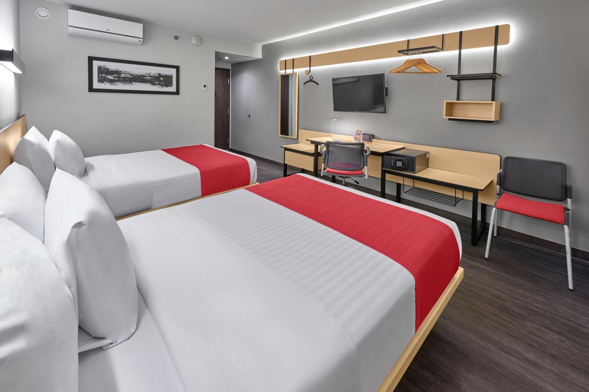 Hotel Express By Marriott Ciudad De La Mexico City