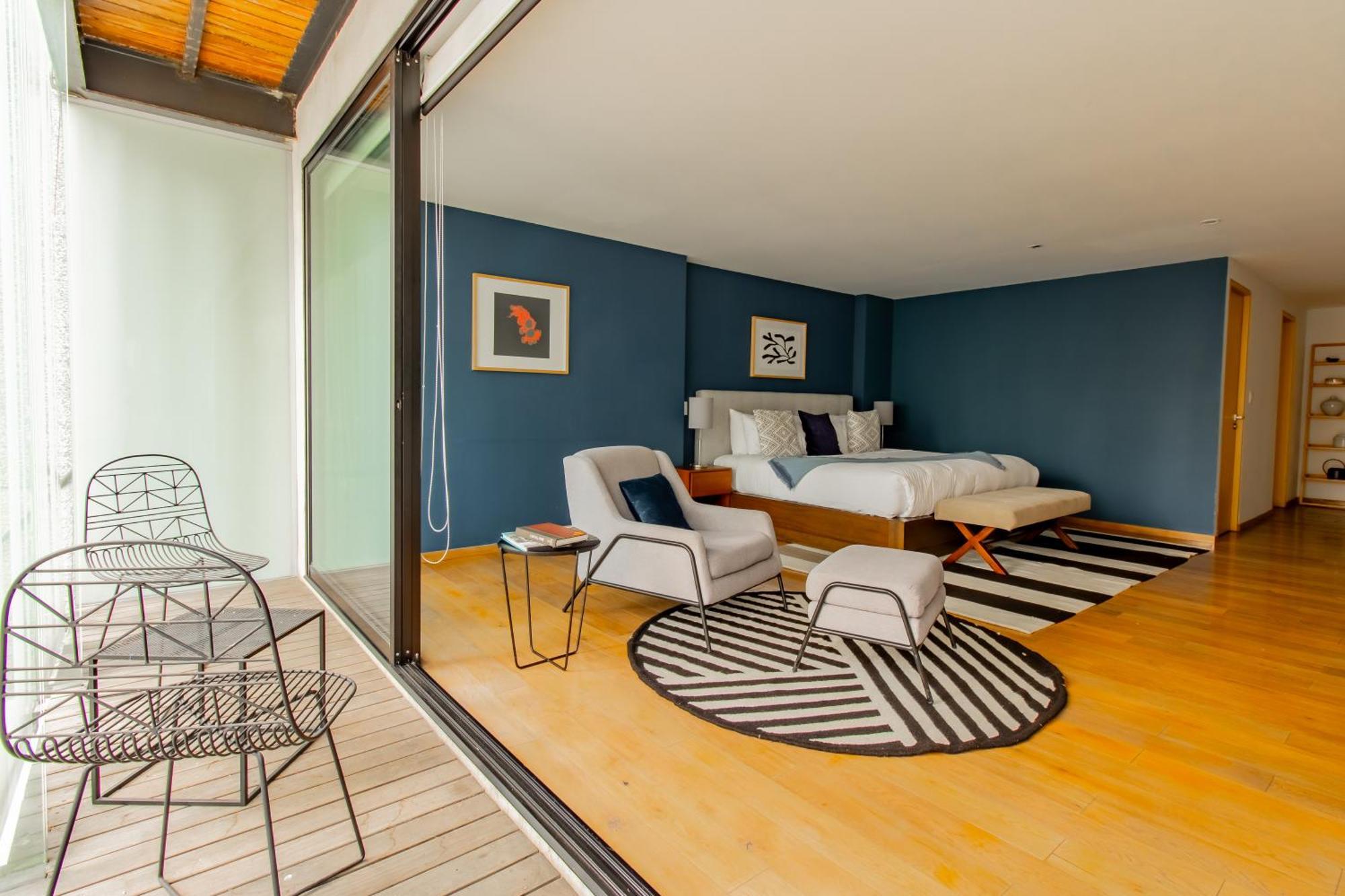 Apartahotel Capitalia - Luxury - Temistocles 40 *