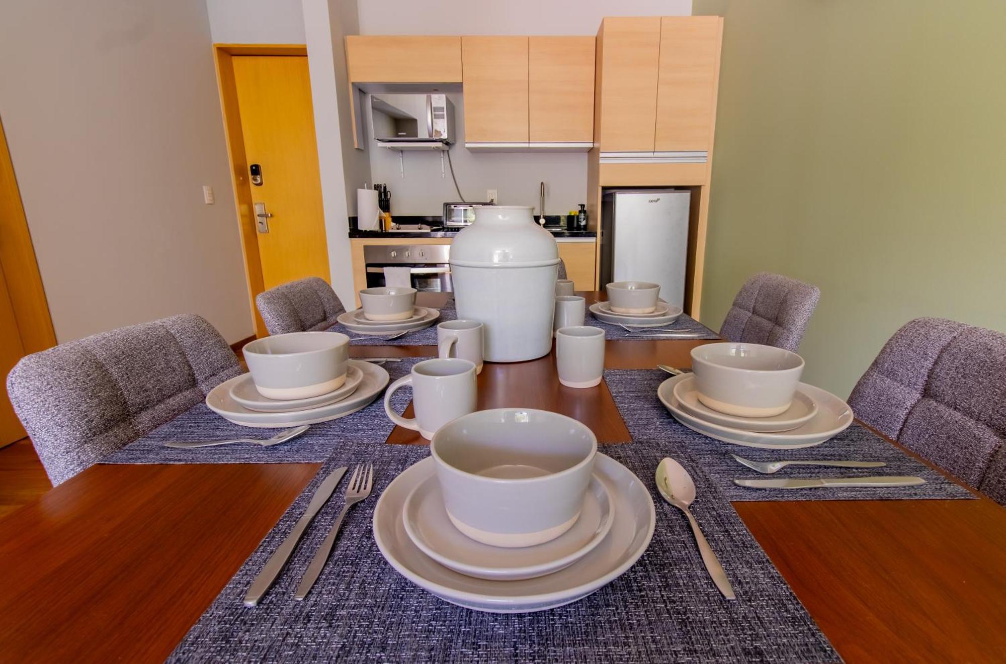 Apartahotel Capitalia - Luxury - Temistocles 40