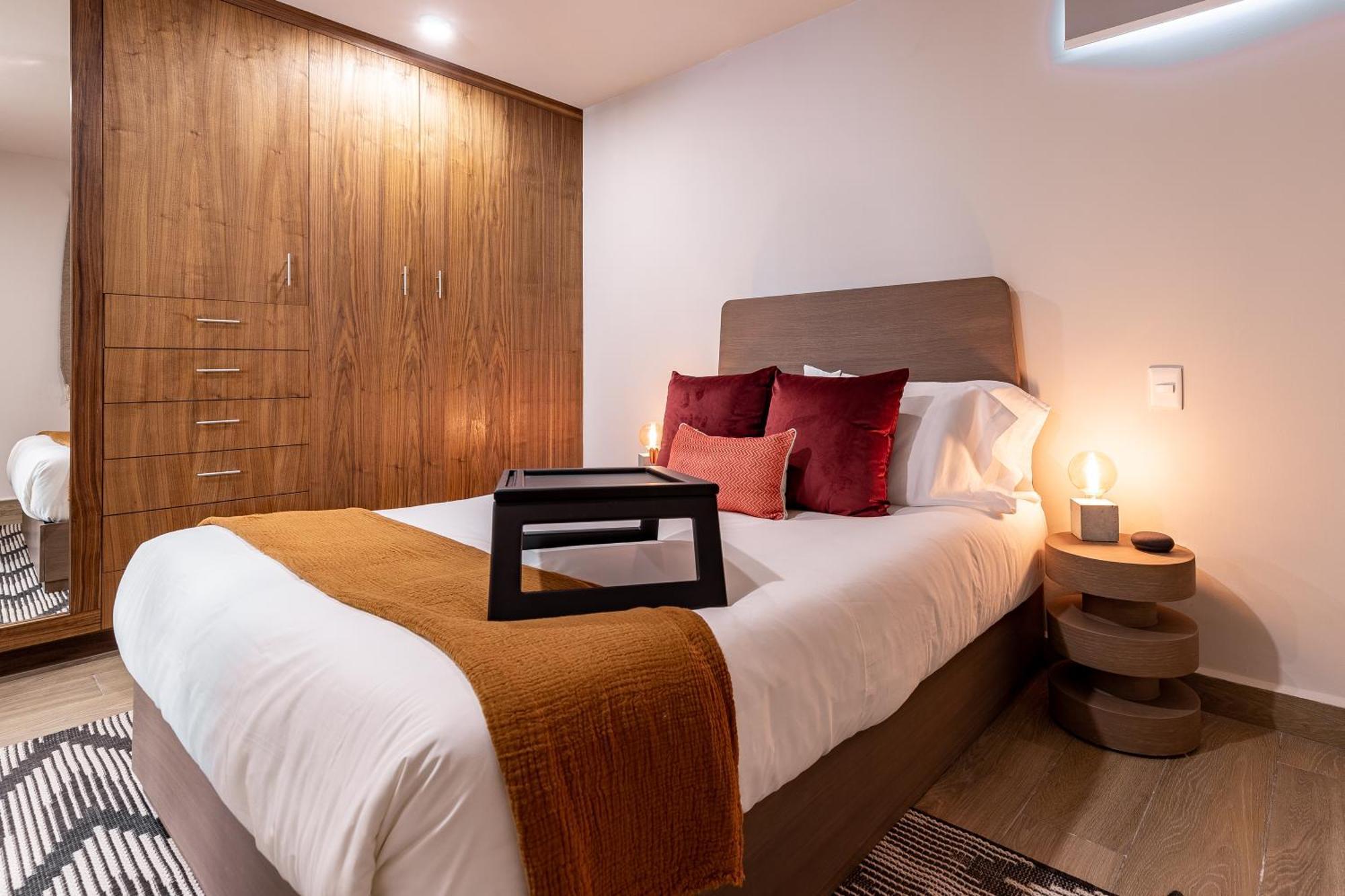 Roma Norte Trendy By Viato * Mexico City